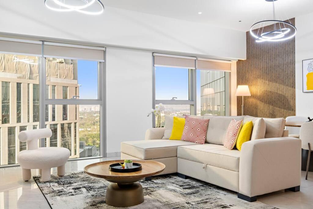First Class 1br Elegance In Difc Apartment *