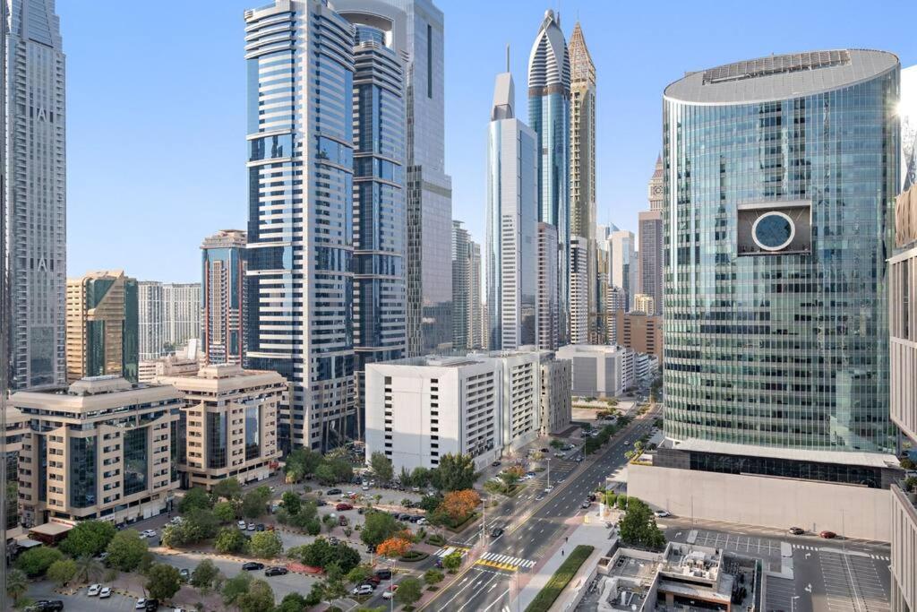 Apartment First Class 1br Elegance In Difc *
