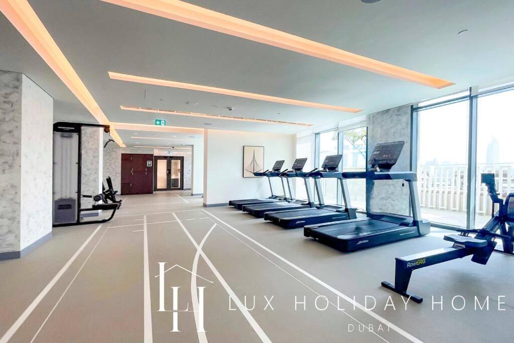Apartment Lux The Marina Vista Beachfront 3 *