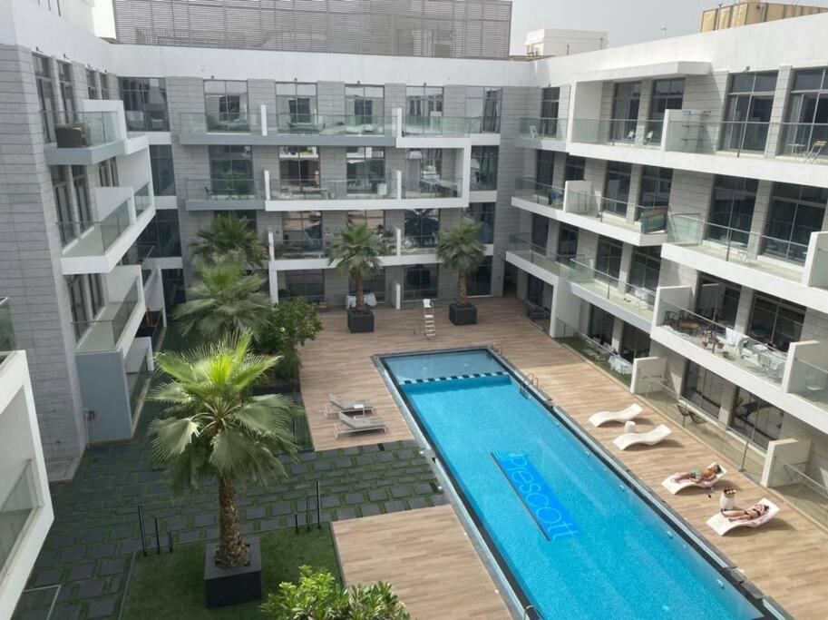 Like - 403 1br Will Amazing Swimming Pool View *