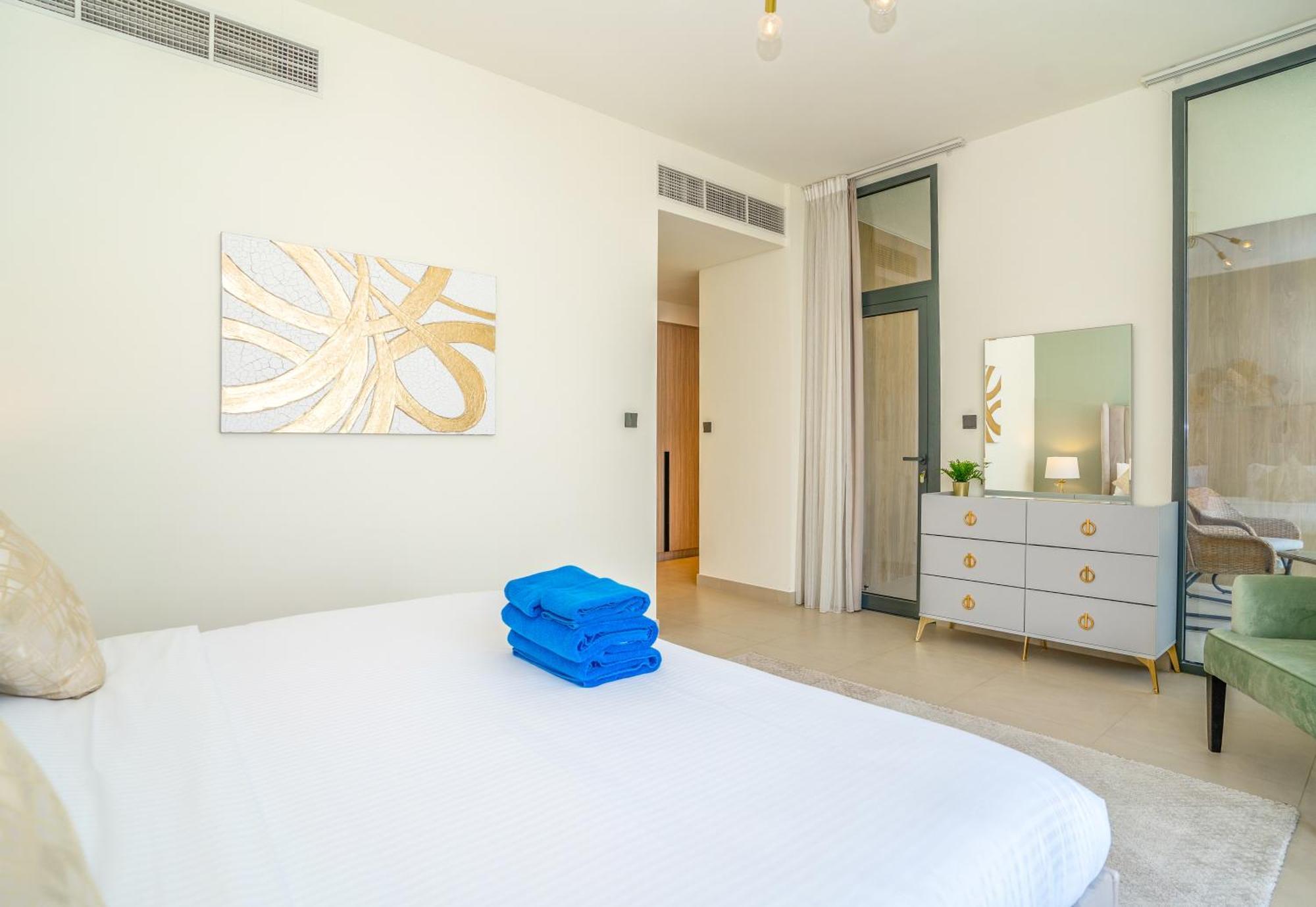 New Arabian Hills Villa- 3 Bedroom & Maid Golf Grove With Private Pool *