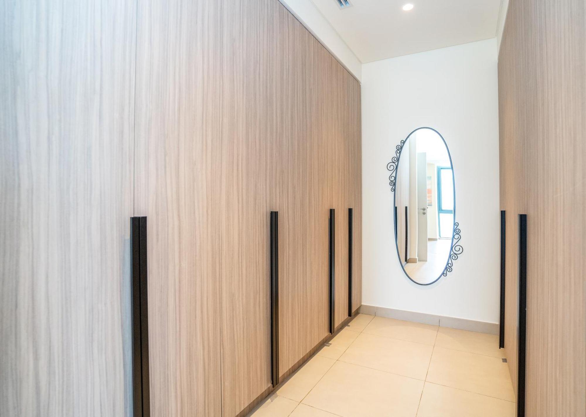 New Arabian Hills Villa- 3 Bedroom & Maid Golf Grove With Private Pool Dubai