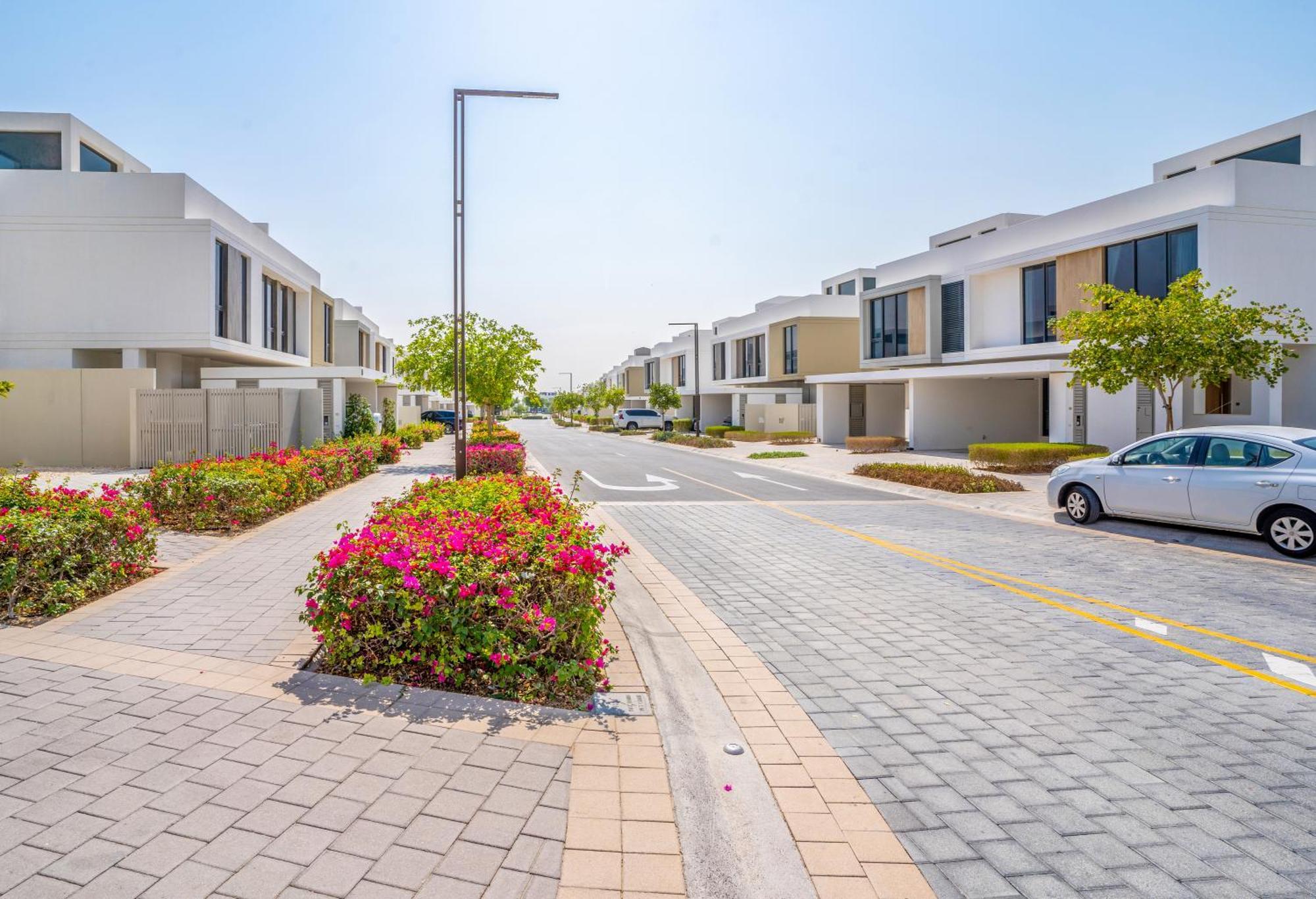 New Arabian Hills Villa- 3 Bedroom & Maid Golf Grove With Private Pool