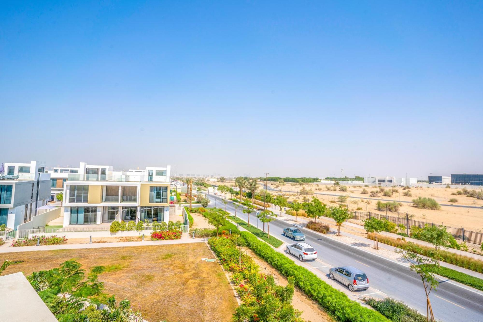 Villa New Arabian Hills Villa- 3 Bedroom & Maid Golf Grove With Private Pool Dubai