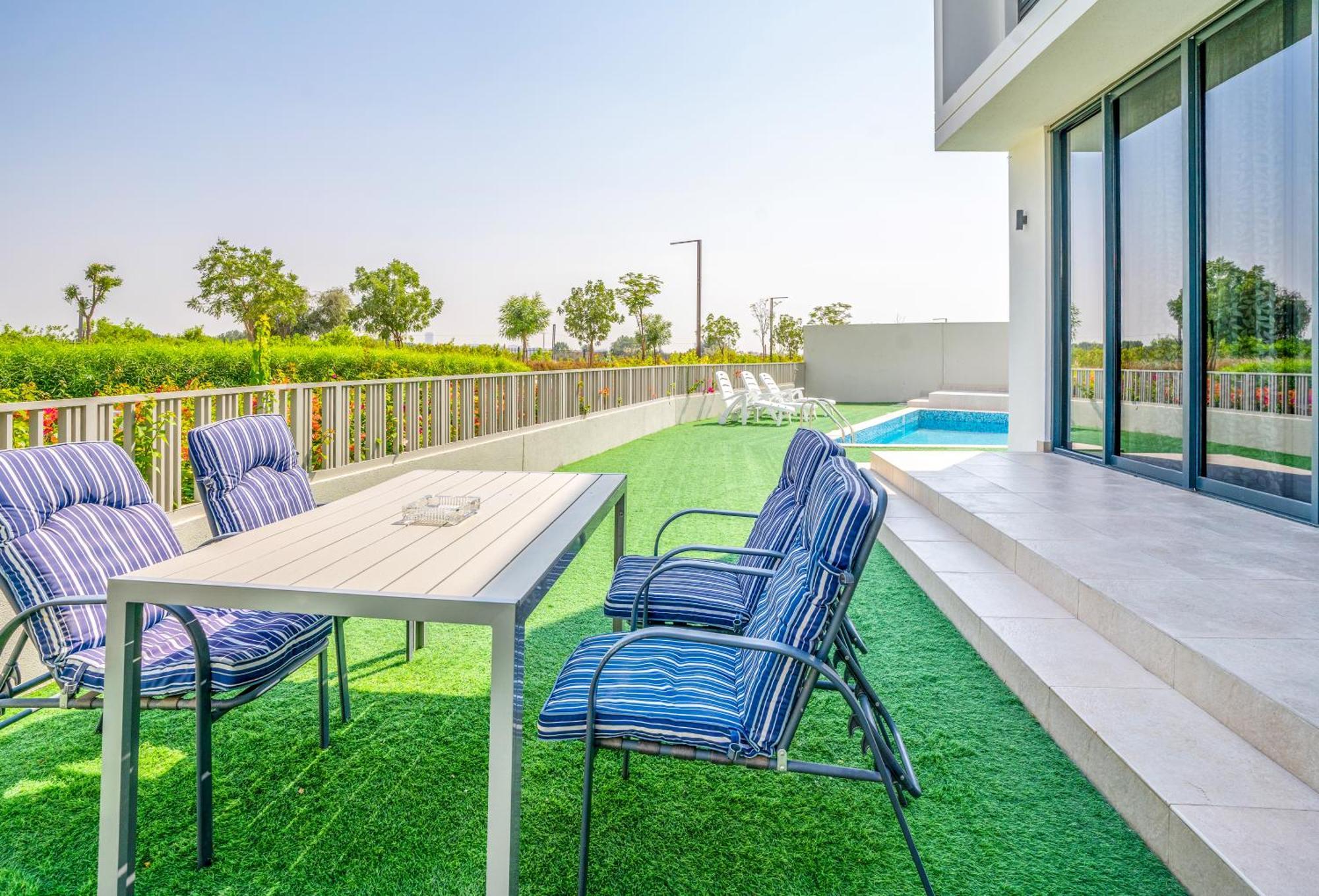 New Arabian Hills Villa- 3 Bedroom & Maid Golf Grove With Private Pool Villa *