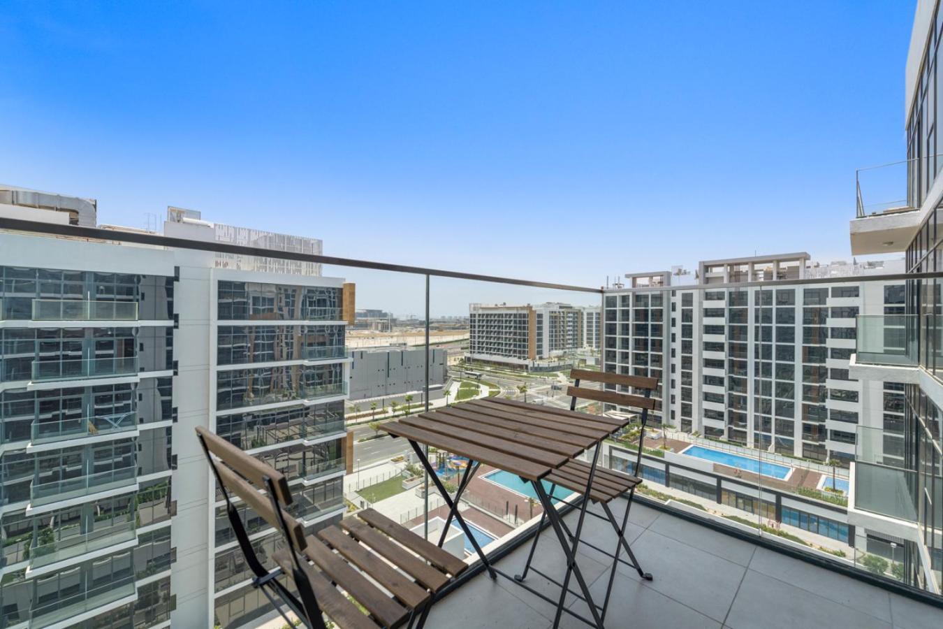 Stonetree - Fully Furnished - Brand New Apartment