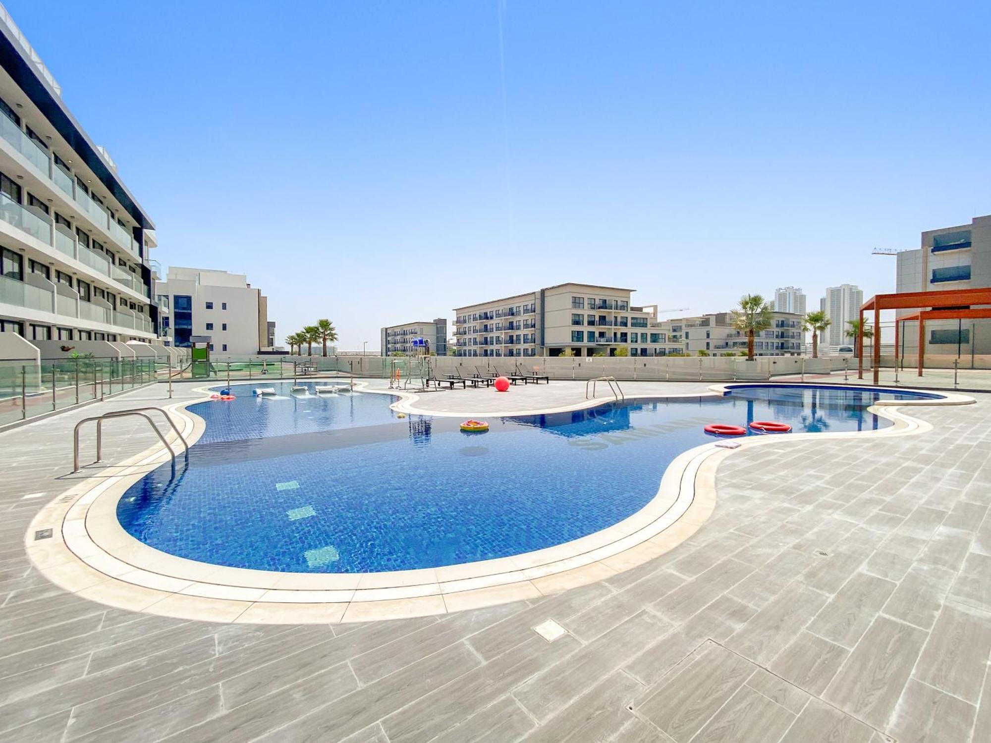 Cozy With Sun Terrace Dubai