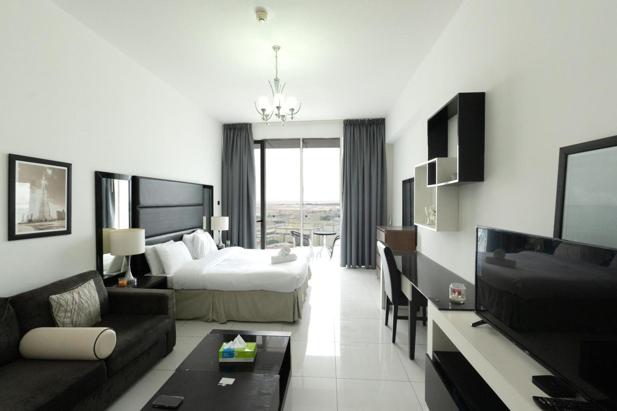 Spacious Golf Course View Balcony