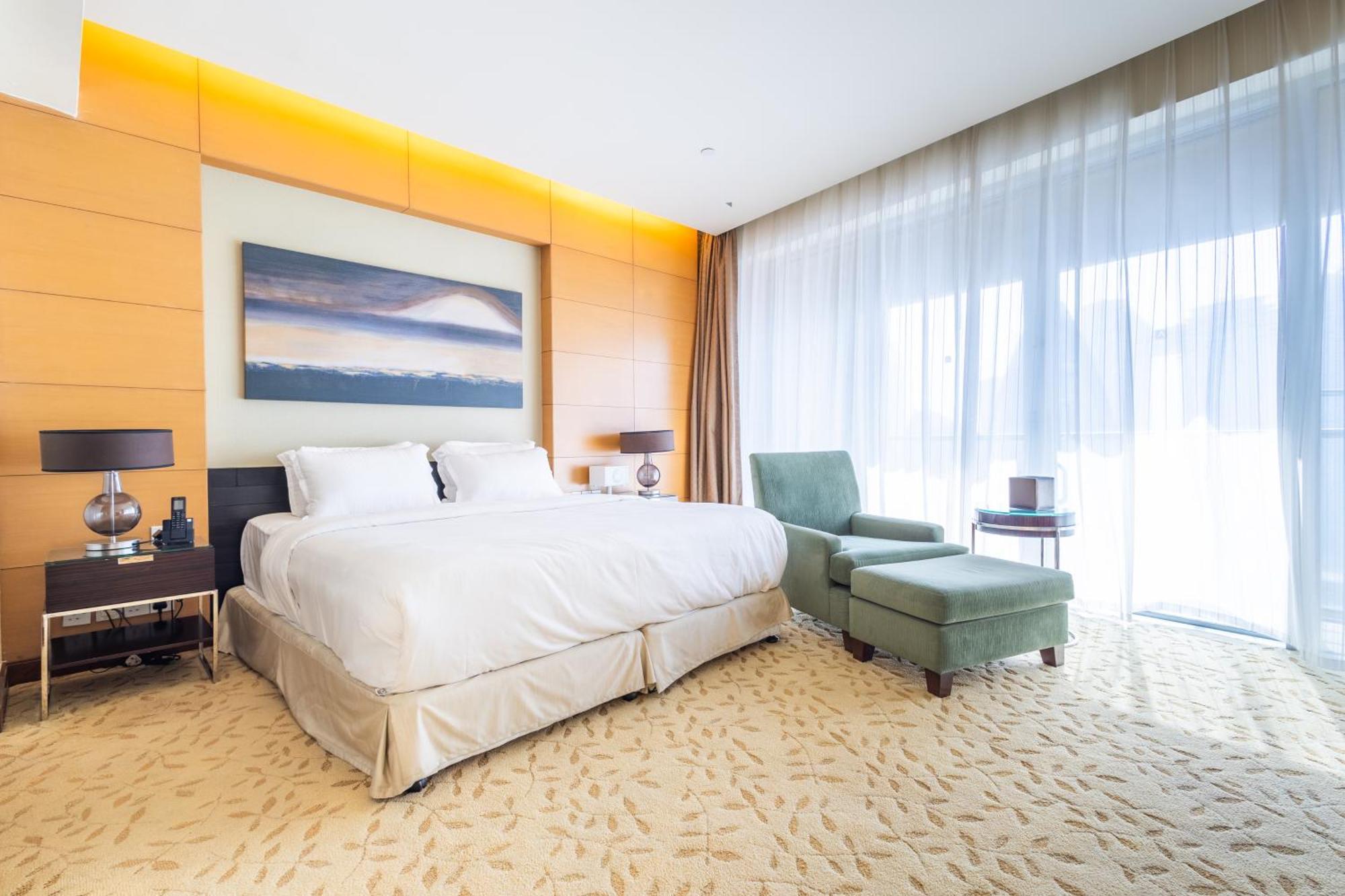 Superhost Emaar Residences Fashion Avenue - Address Mall Apartment