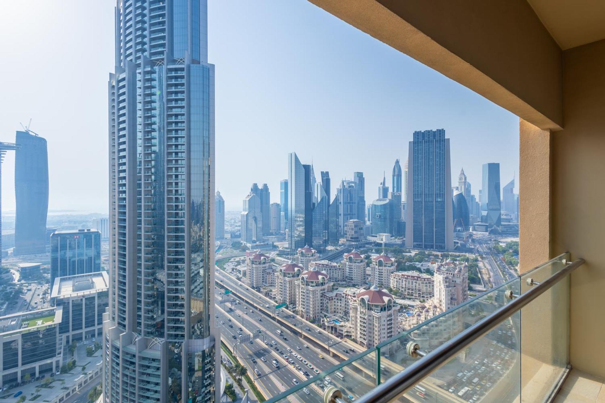 Superhost Emaar Residences Fashion Avenue - Address Mall *