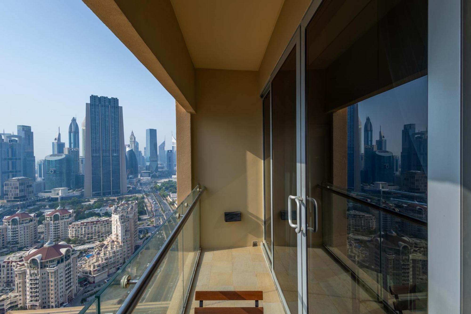 Superhost Emaar Residences Fashion Avenue - Address Mall Apartment Dubai
