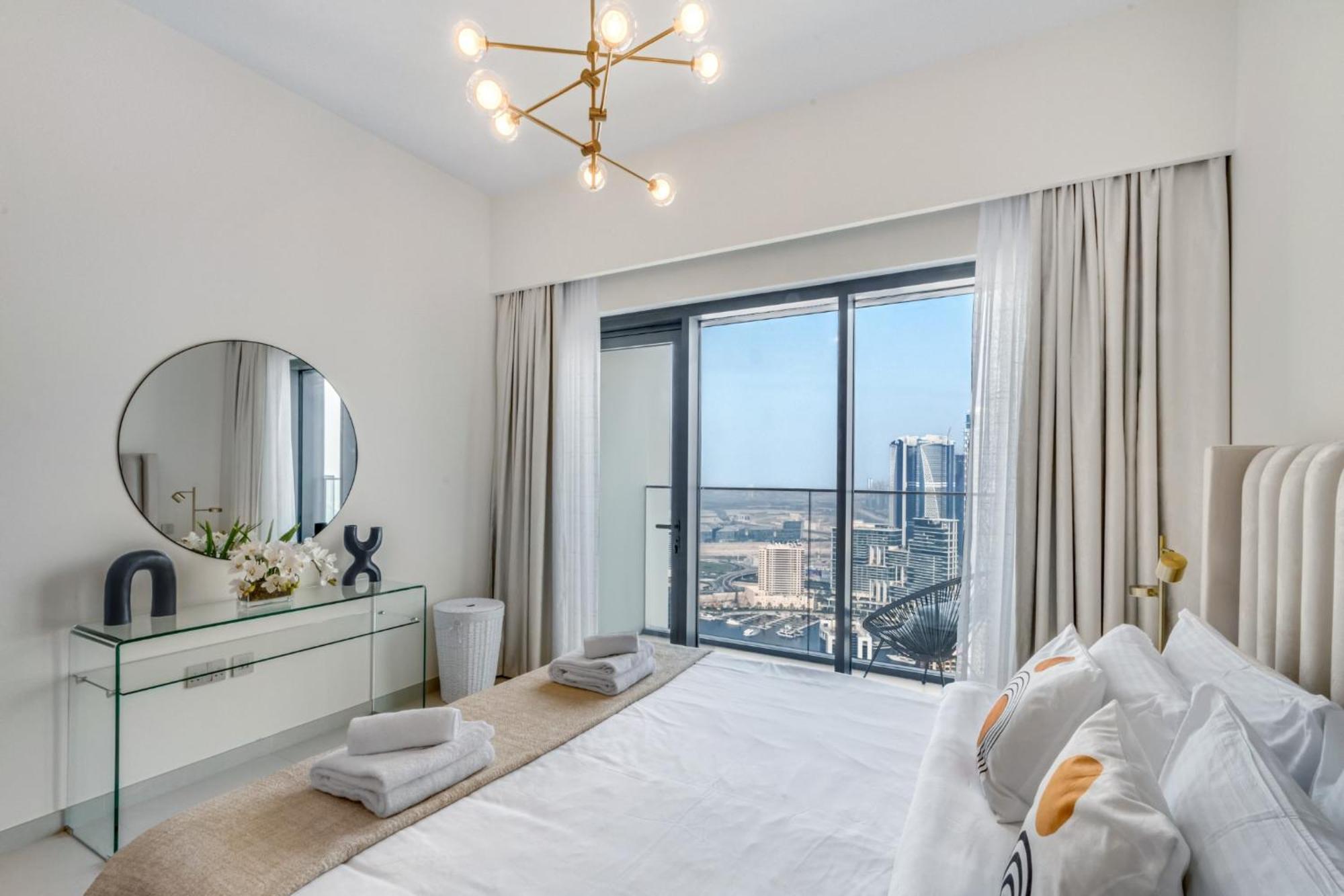 Exclusive 2 & 4 Bedroom With Burj Khalifa - Fountain And Views By Meerak *