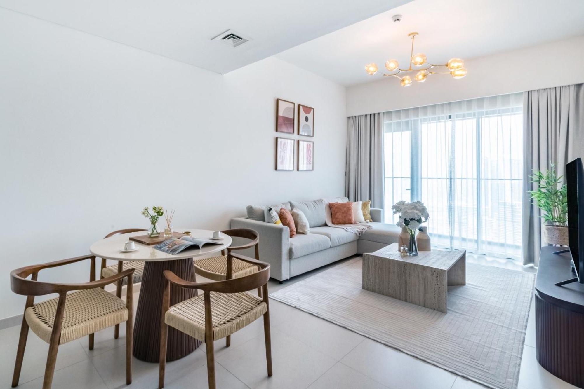 Exclusive 2 & 4 Bedroom With Burj Khalifa - Fountain And Views By Meerak Apartment Dubai