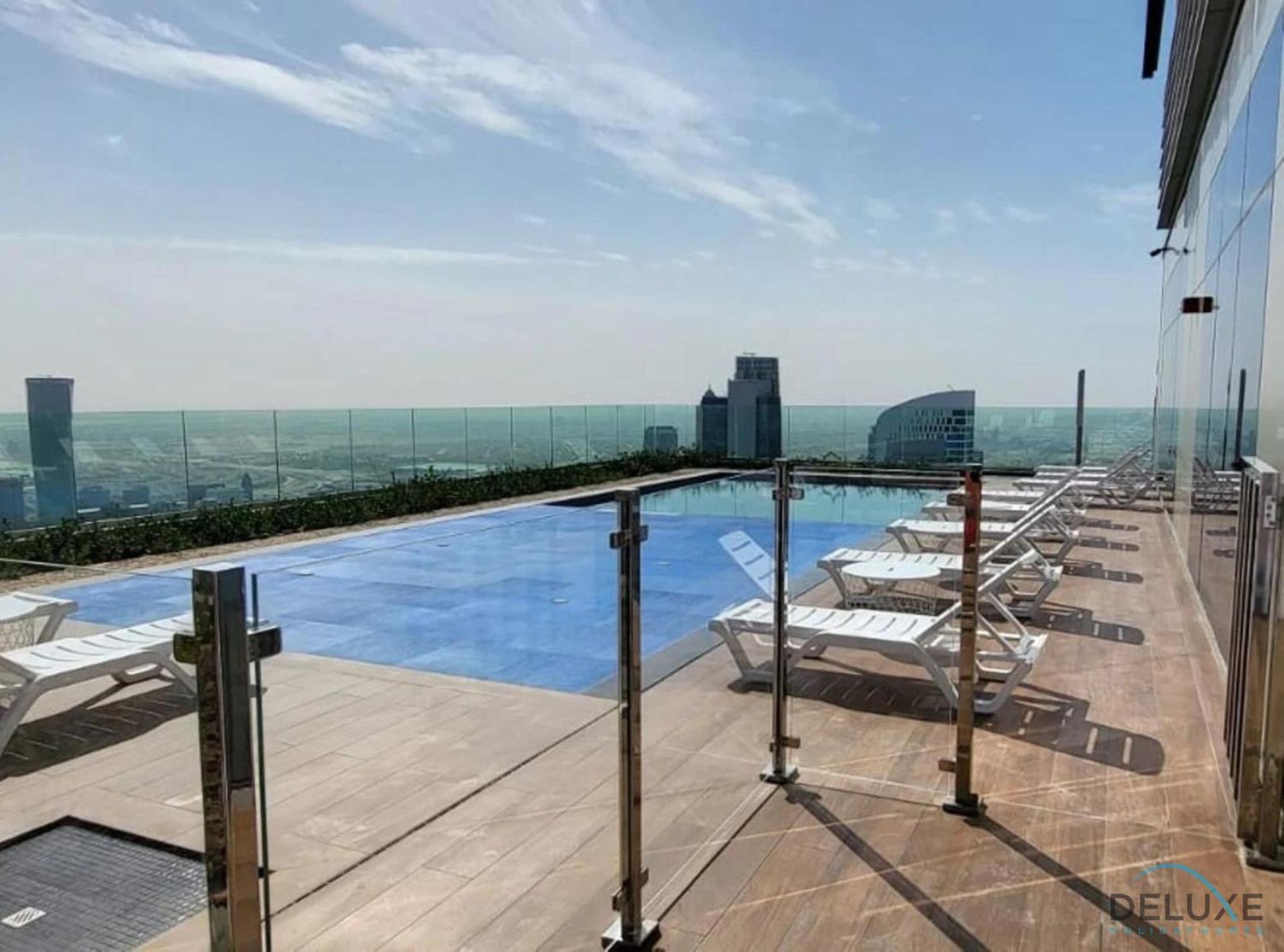 Luxurious 1br In Paramount Tower & Residences, Business Bay By Deluxe Homes Dubai