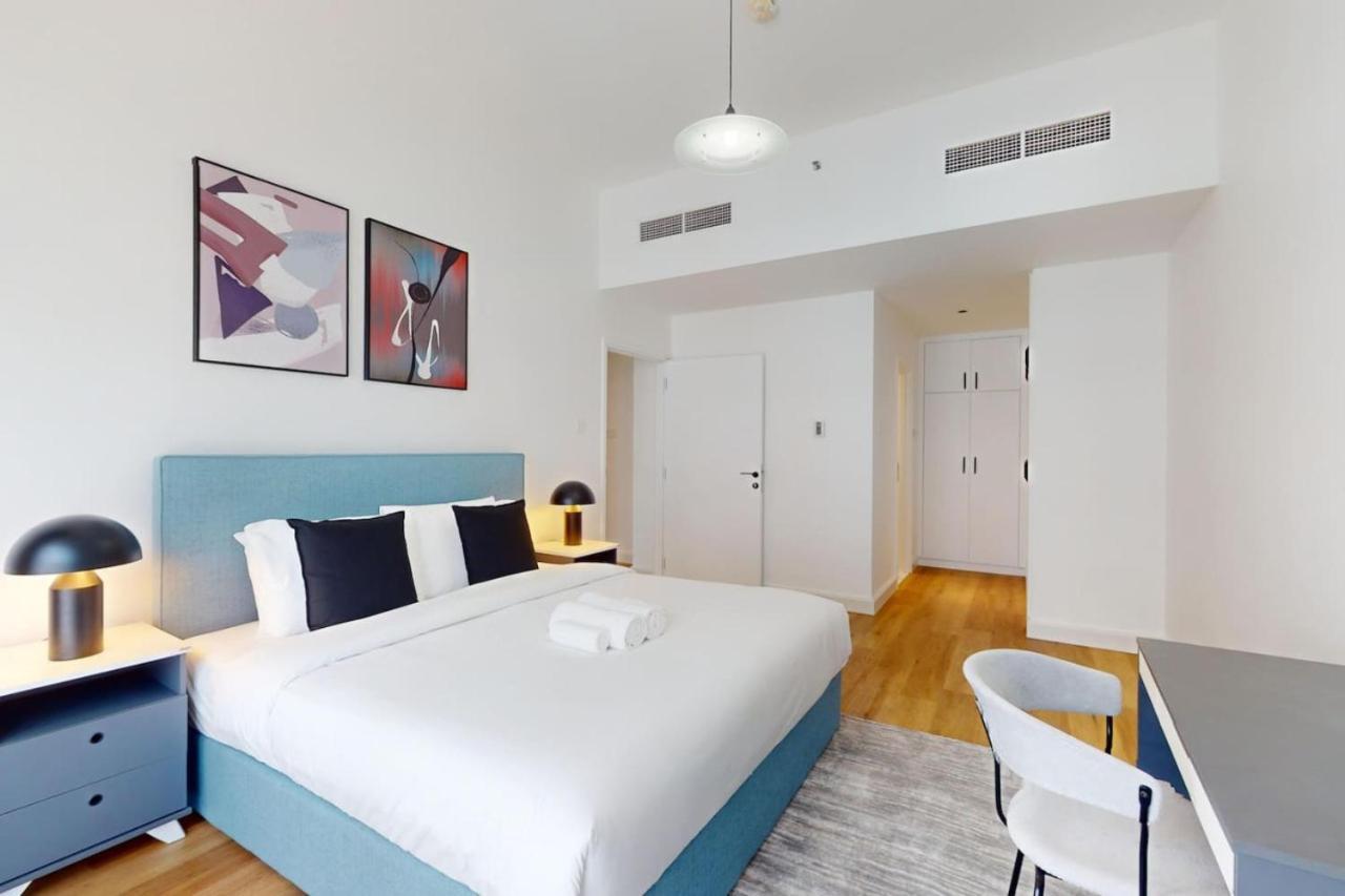 Apartment Cascades Tower - Incredible Two Bedroom Dubai