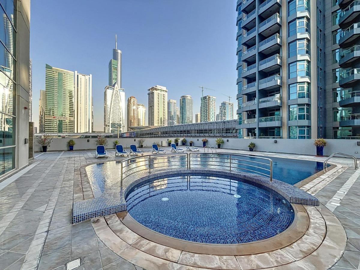 Cascades Tower - Incredible Two Bedroom Dubai
