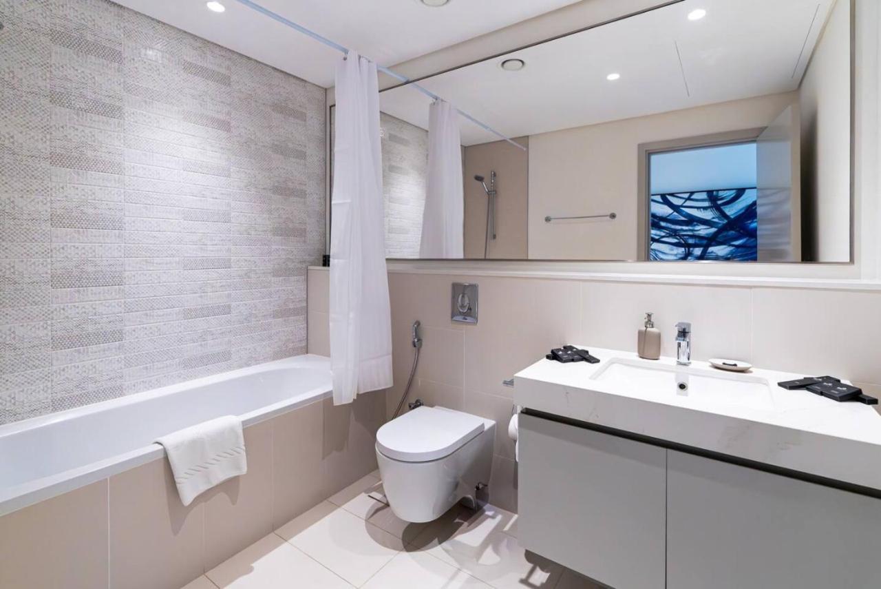 Apartment Offer! 2 Bedroom - & Marina View