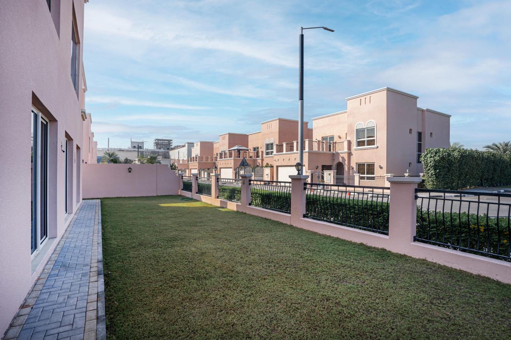 Nad Al Sheba 3 - 5br - Allsopp&allsopp Dubai