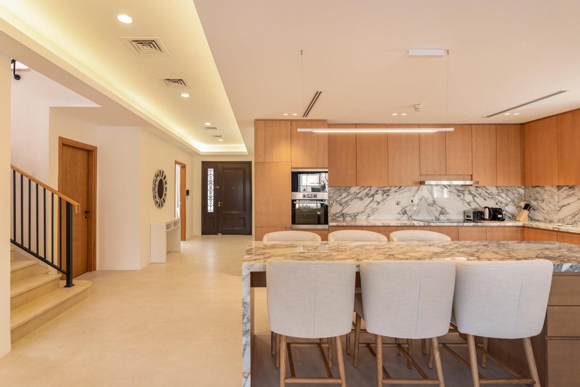Nad Al Sheba 3 - 5br - Allsopp&allsopp