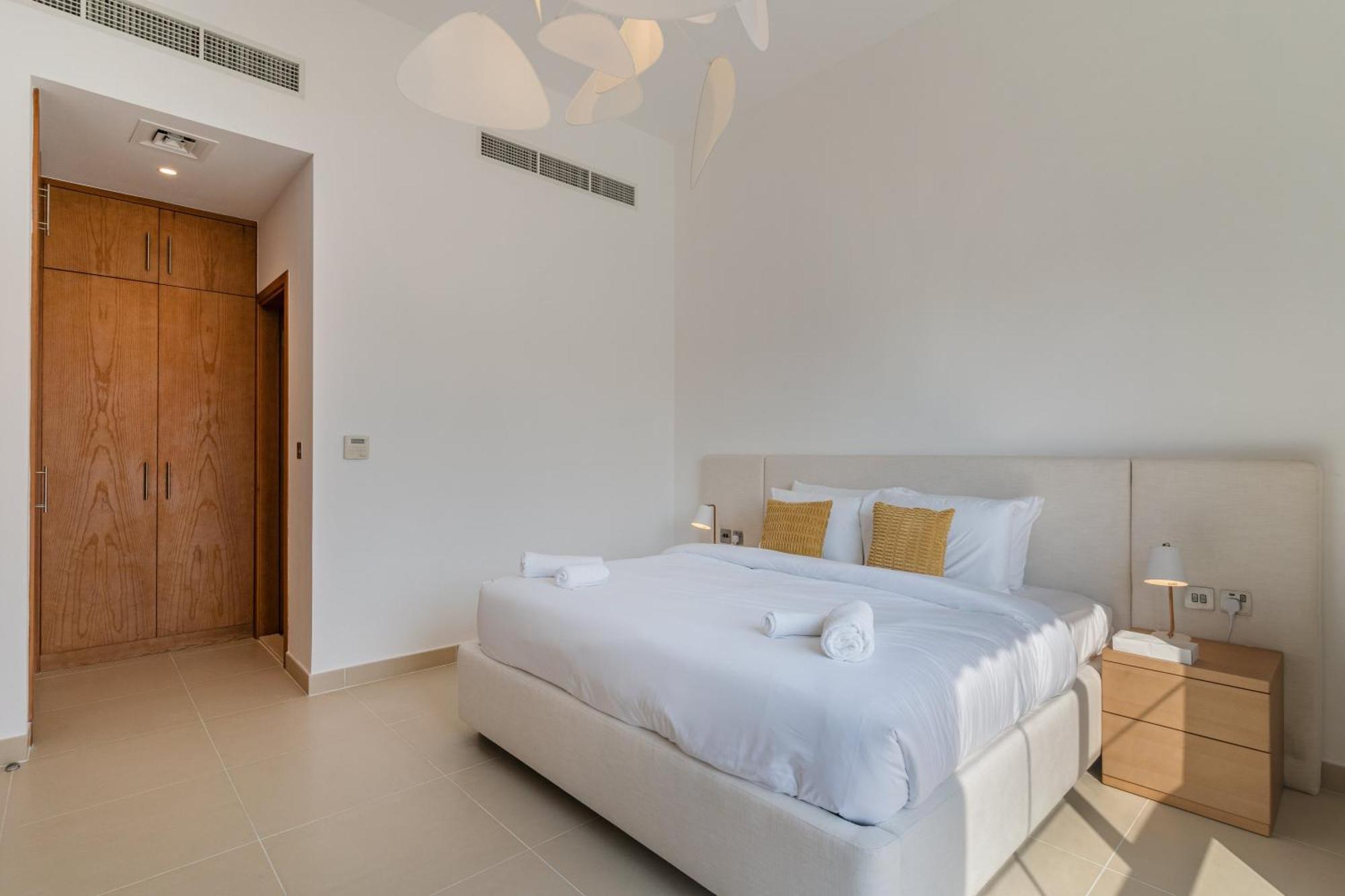 Nad Al Sheba 3 - 5br - Allsopp&allsopp