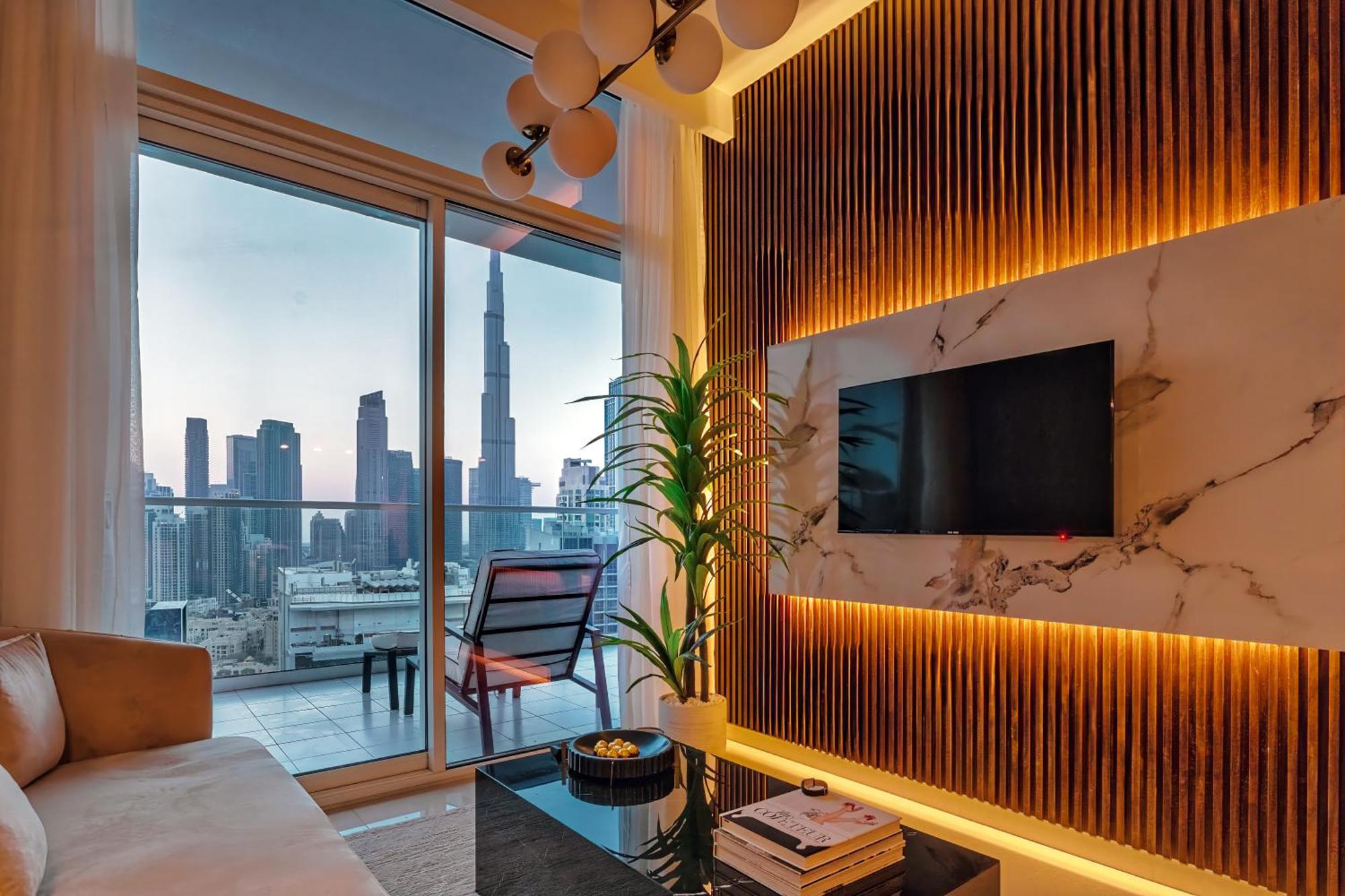 Luxury Floor With Full Burj Khalifa View *