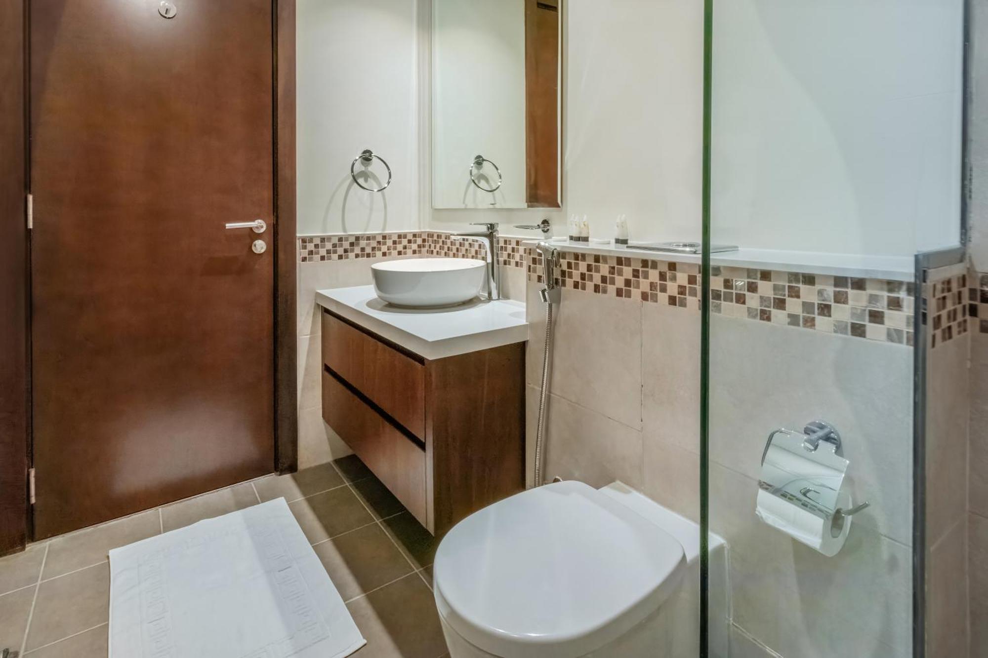 Luxury Floor With Full Burj Khalifa View Apartment *