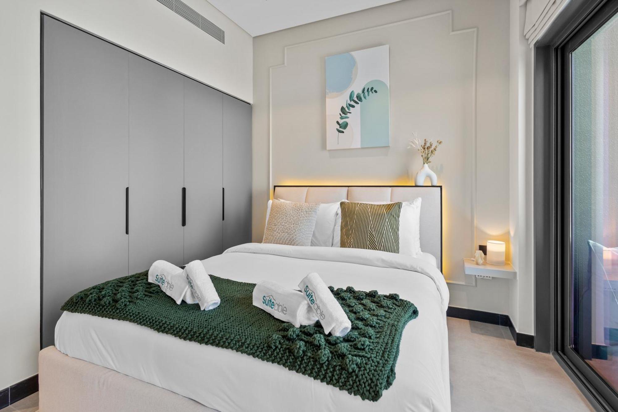 Premium In Business Bay Apartment *