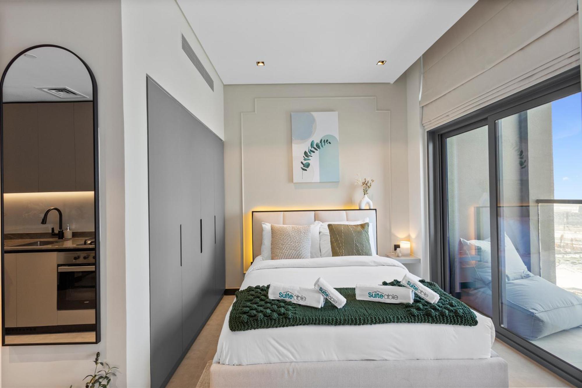 Premium In Business Bay Apartment *