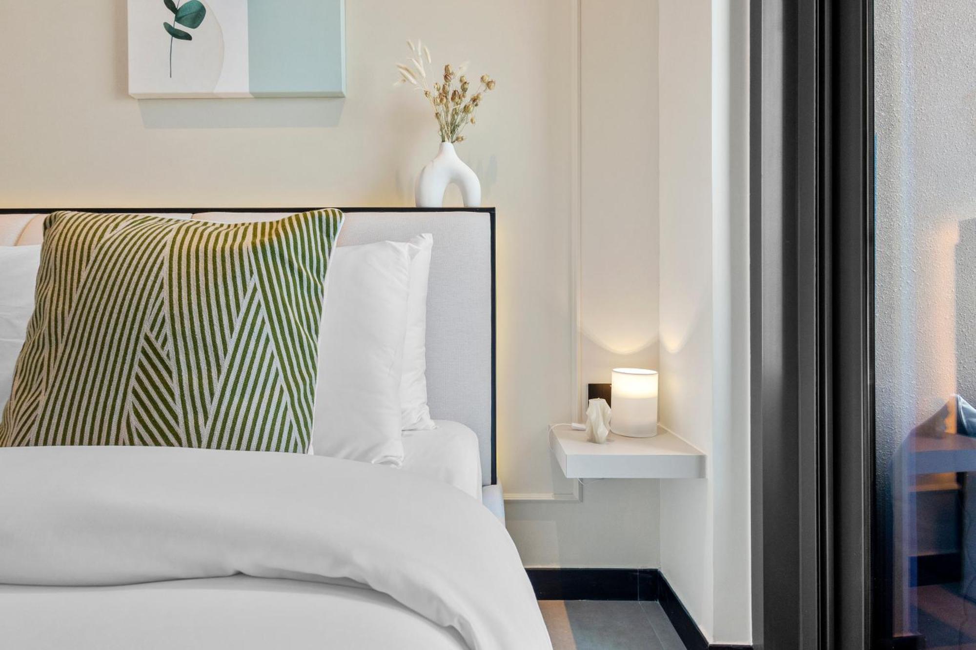 Premium In Business Bay Apartment *