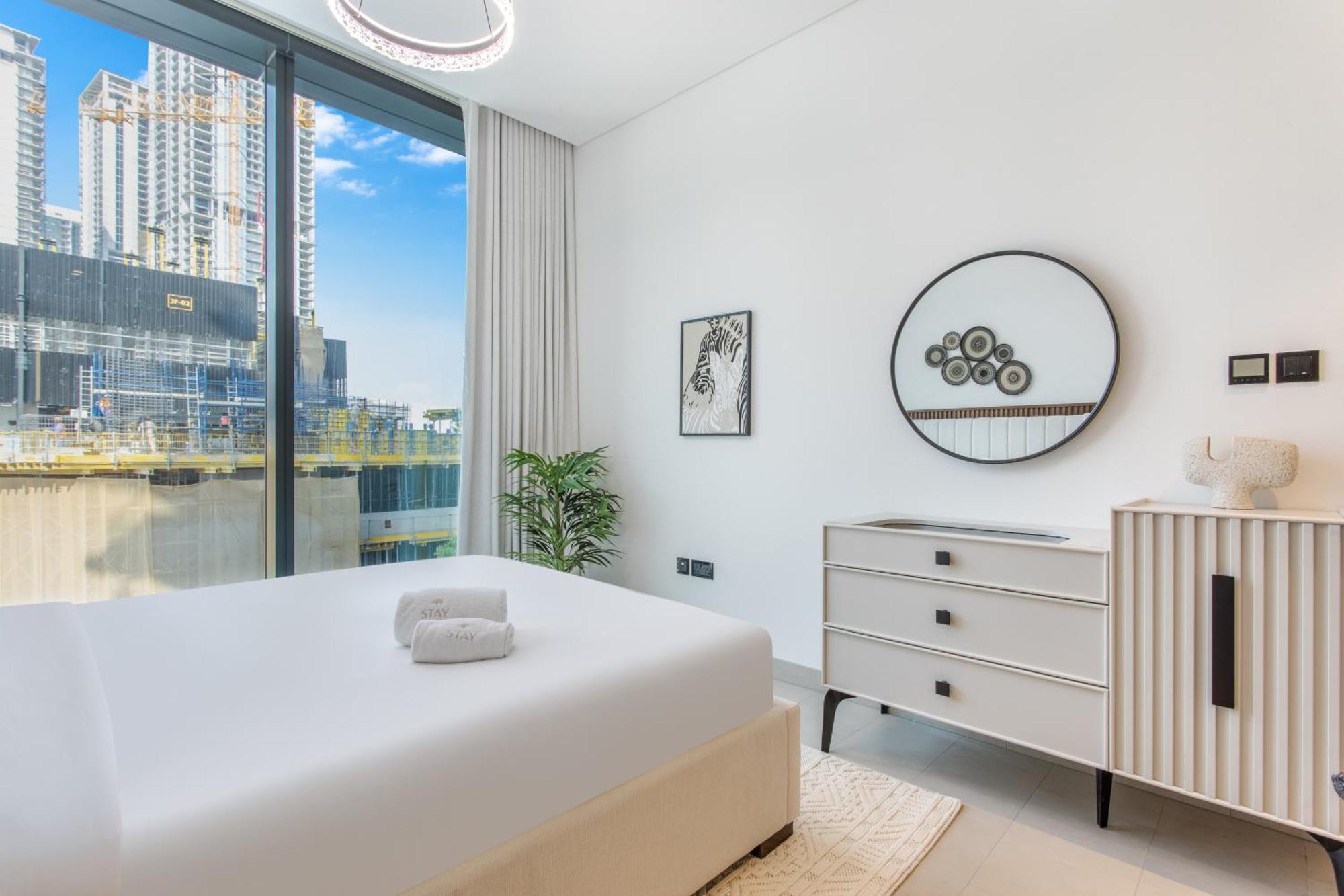 By Latinem Luxury 2br W204 Near Burj Khalifa * Dubai