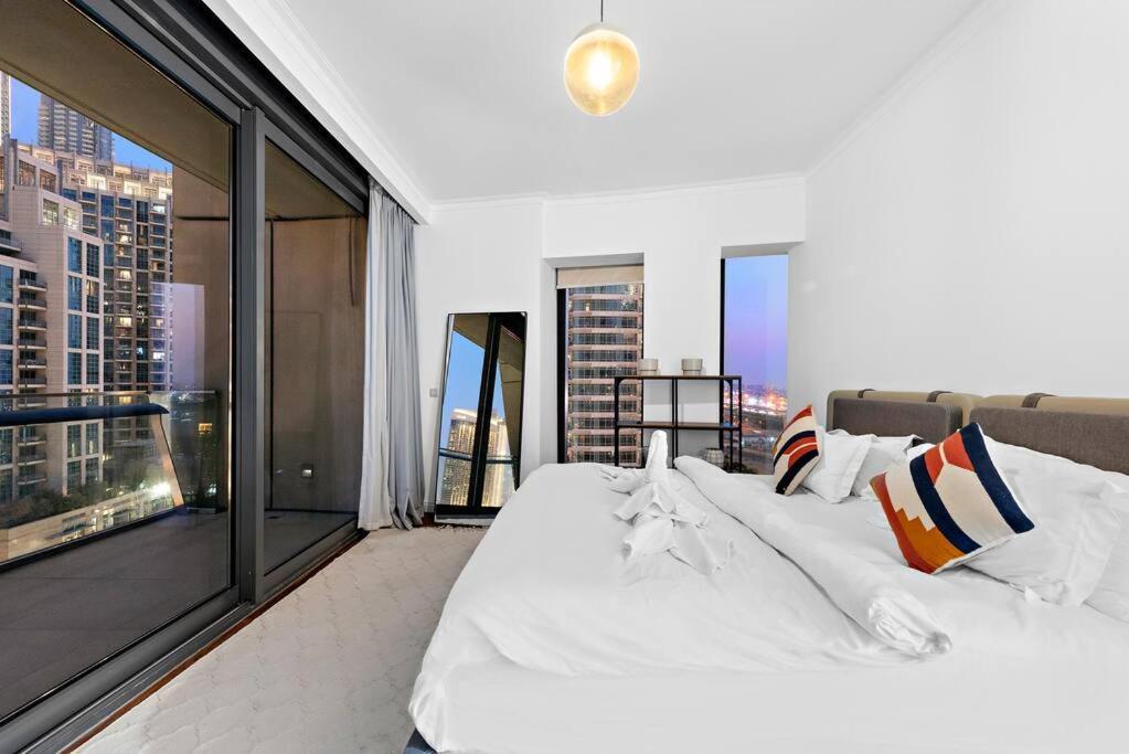 Apartment First Class 2br Stunning Burj Khalifa Views