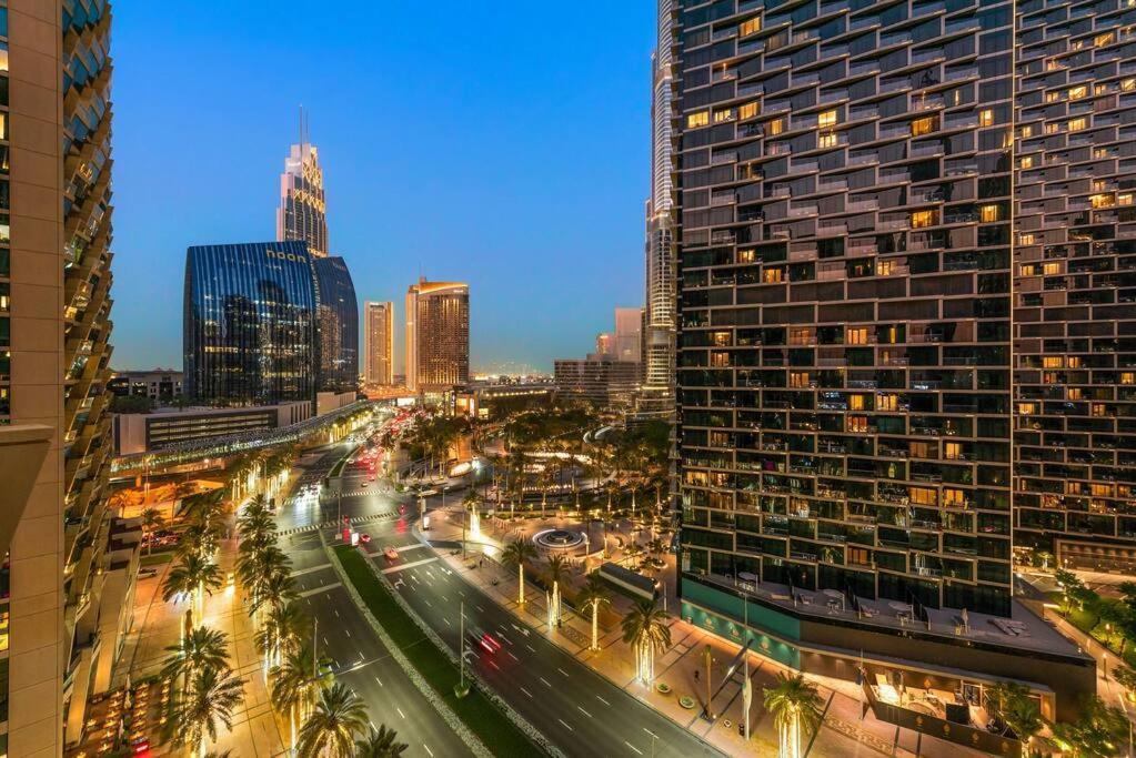 Apartment First Class 2br Stunning Burj Khalifa Views