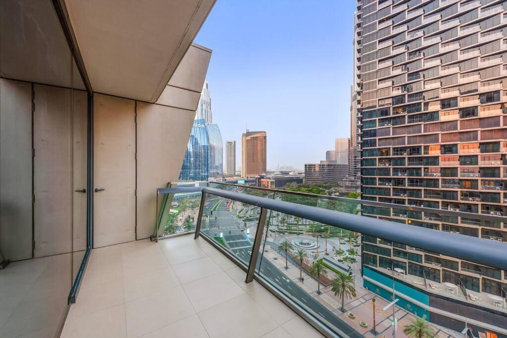 Apartment First Class 2br Stunning Burj Khalifa Views Dubai