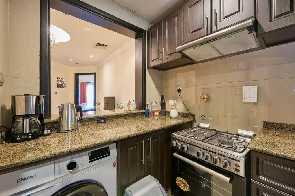 Cozy 1bedroom Skylight Le Grand Chateau Apartment *