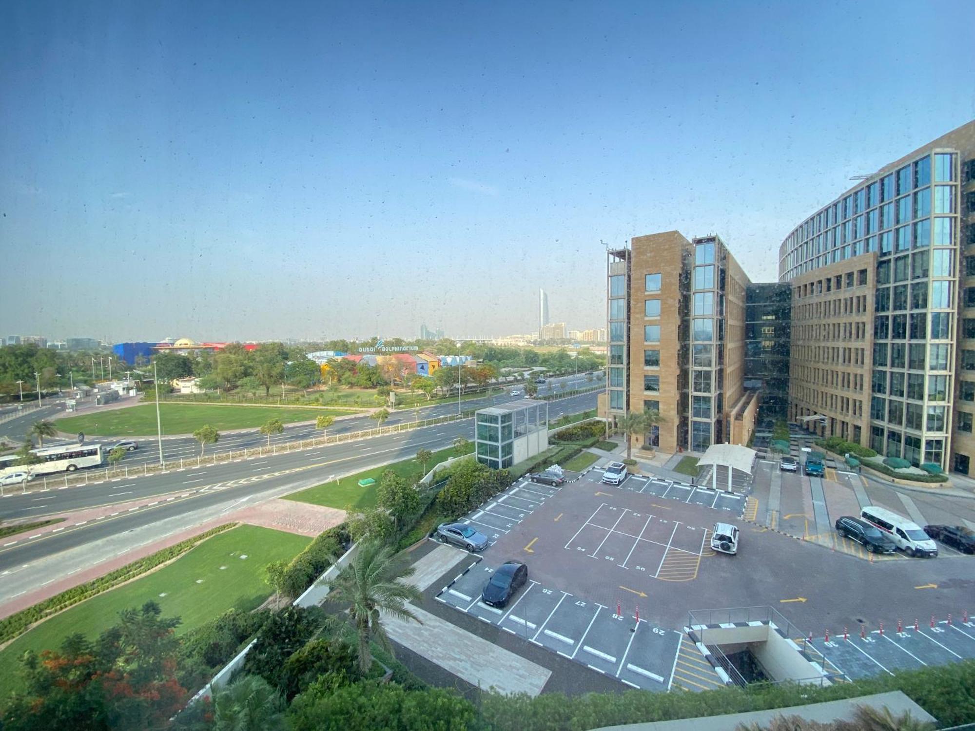Svizona Designer Spacious Studio, Hyatt Regency Creek Heights Residences Dubai