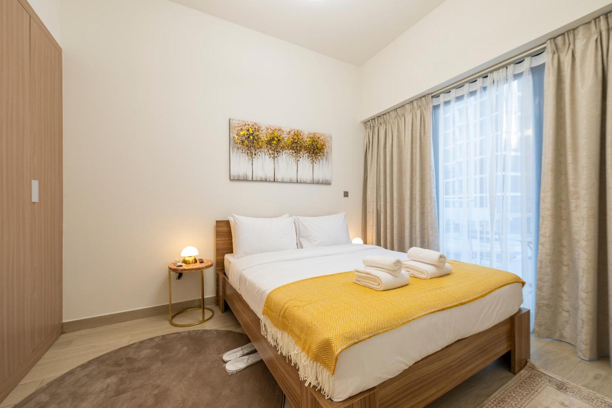 Elegant By Skylight At Azizi Riviera 41
