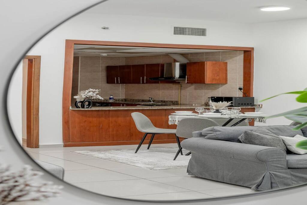 Apartment Extravagance 1br W Marina View Dubai