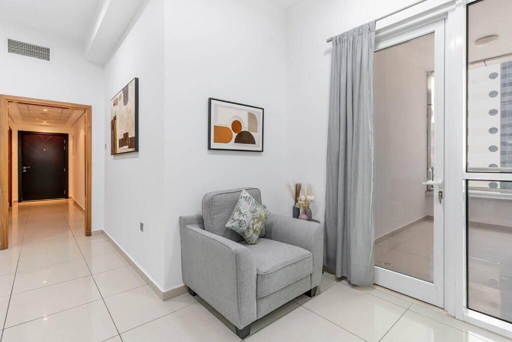 Extravagance 1br W Marina View * Dubai