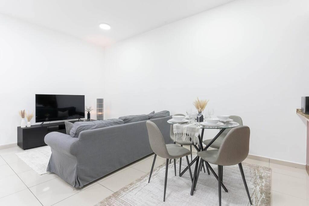 Apartment Extravagance 1br W Marina View Dubai
