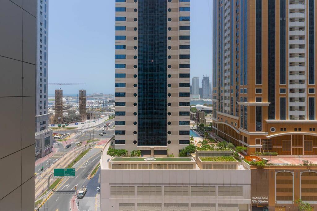 Extravagance 1br W Marina View * Dubai