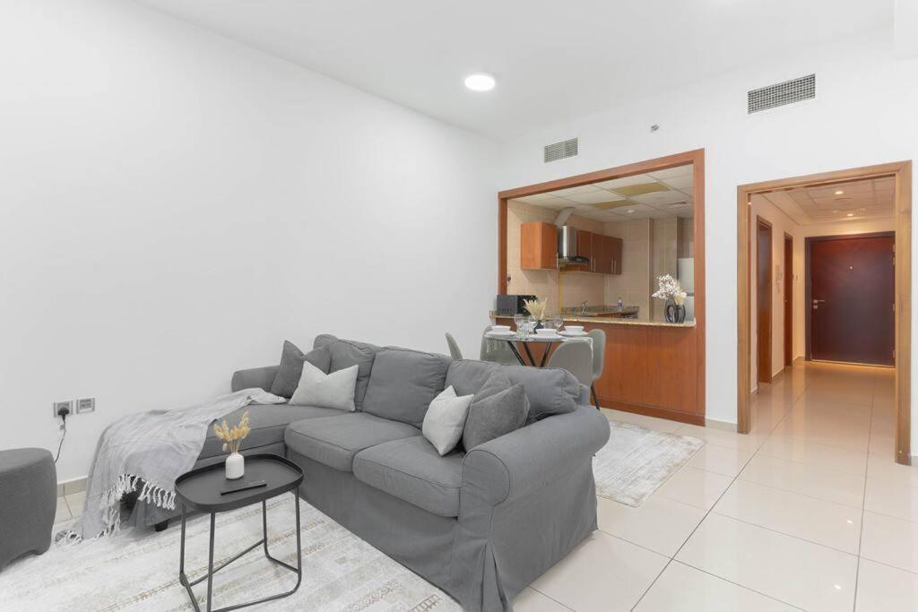 Extravagance 1br W Marina View Dubai