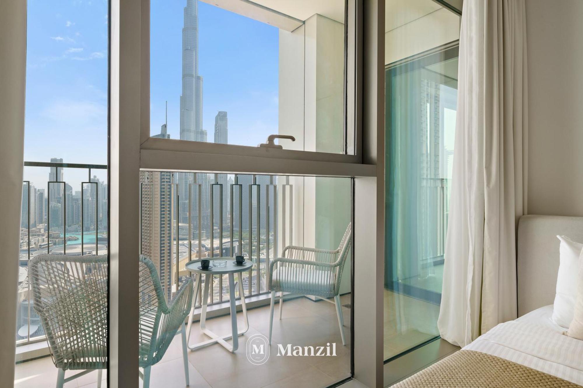 Apartment Manzil - 2br In Downtown Views With Direct Access To Mall Dubai