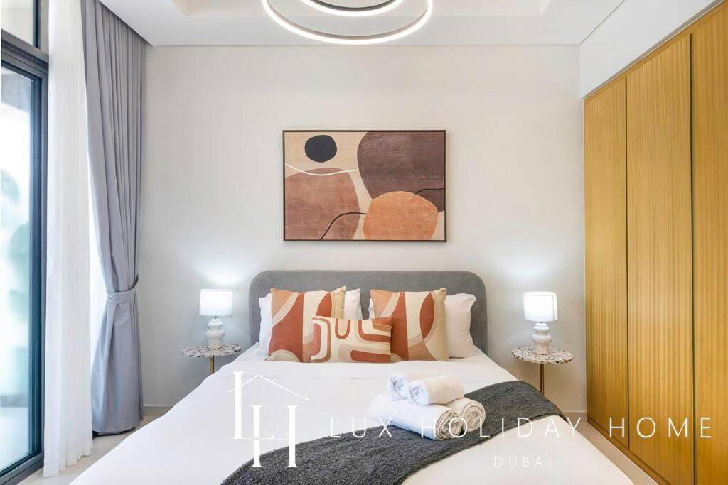Apartment Lux The Aykon Dubai