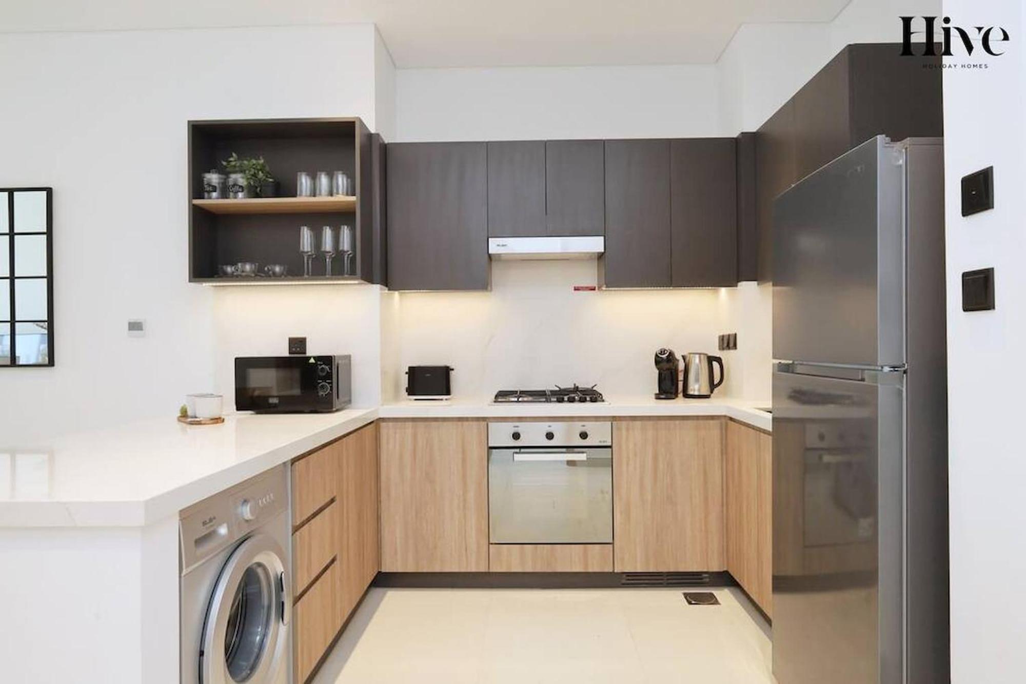 7 By Aurora 307 Apartment Dubai