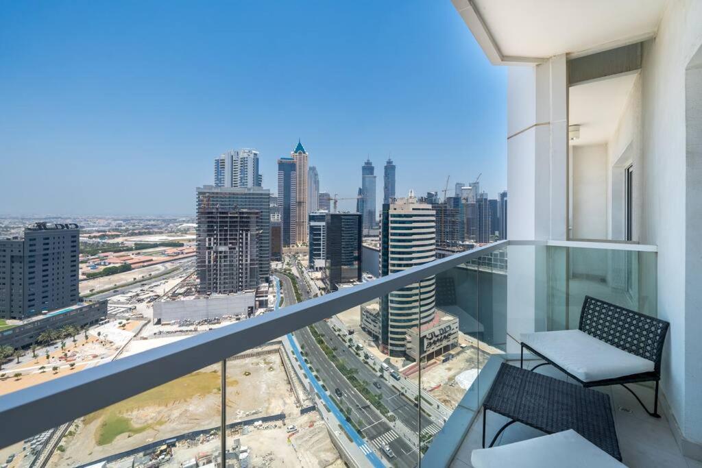 Apartment Stunning High Floor In Businessbay