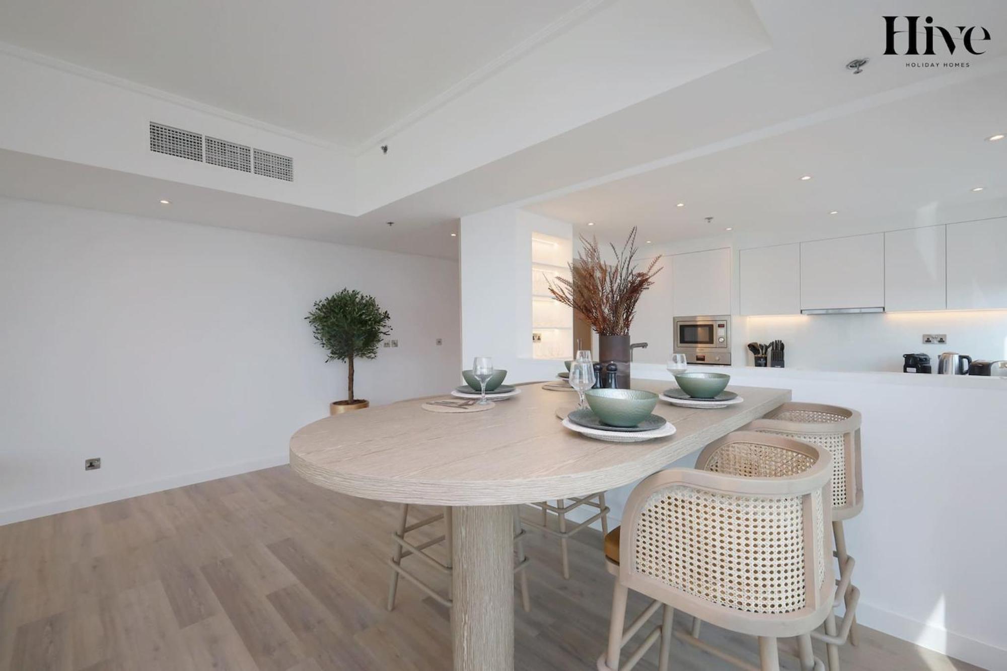 Luxury 3 Bedroom With Golf Course Views Dubai