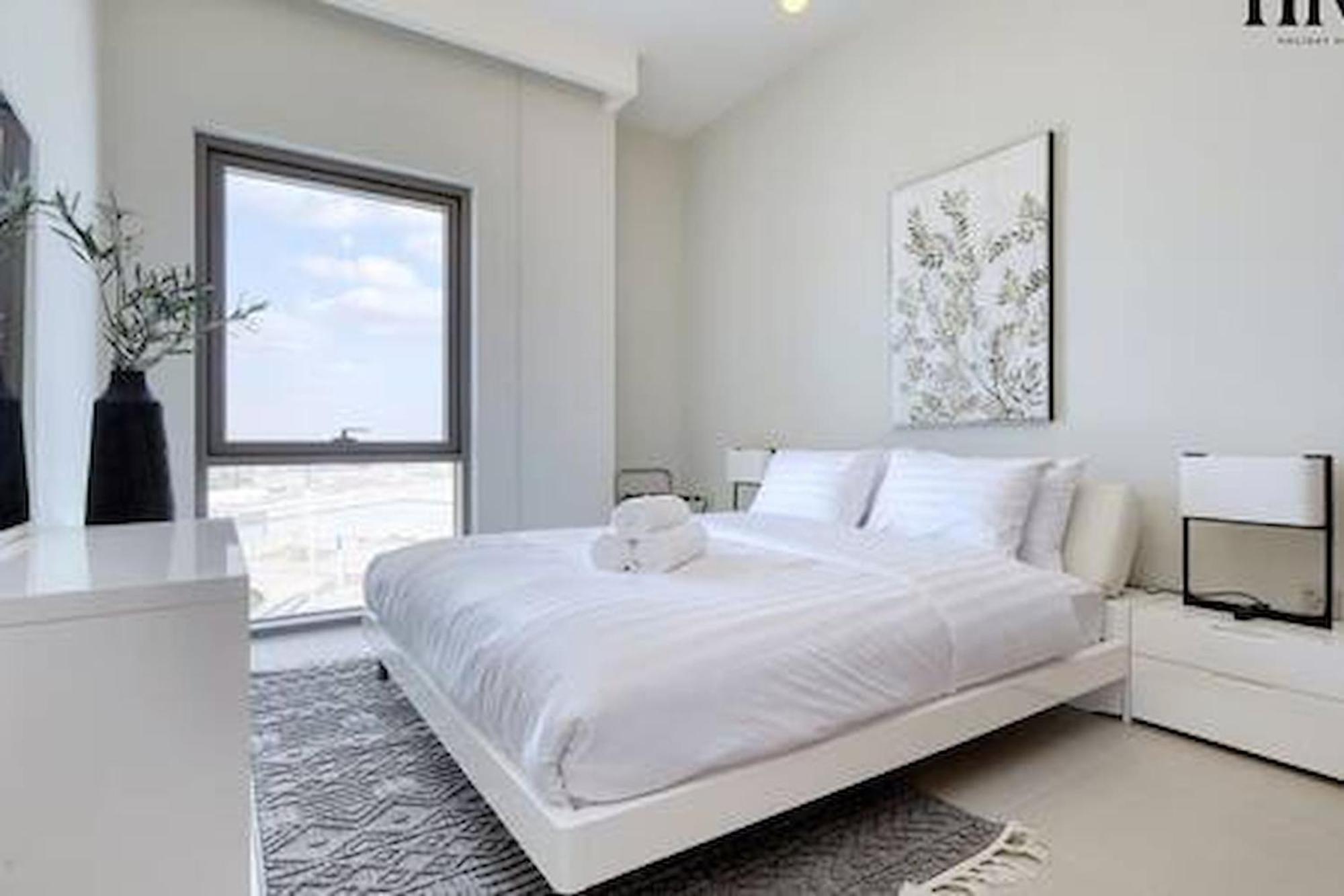 Apartment 1 Bed In Vida Creek Dubai