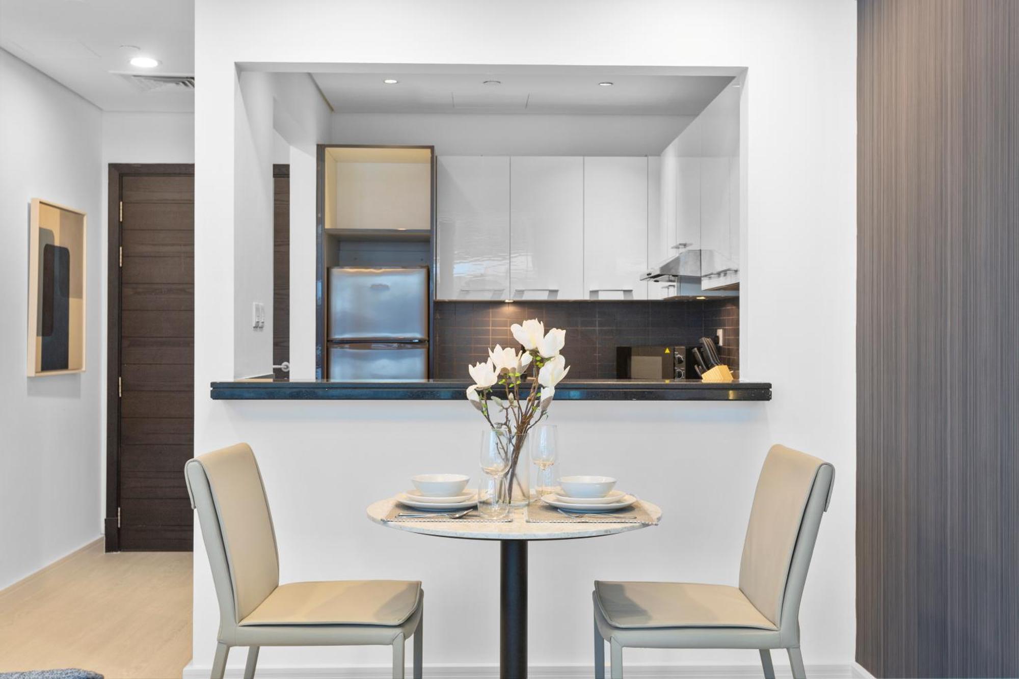 Stylish With Premium Features In Marina Dubai