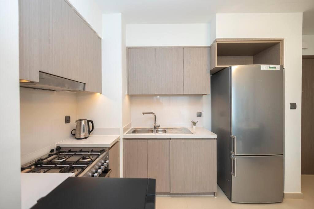 Apartment Chic 2br At Act One Act Two Near Burj Khalifa 3504 *