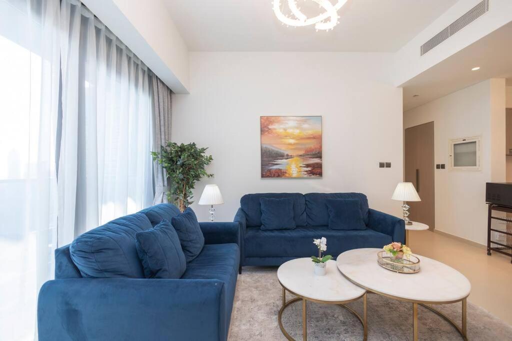 Chic 2br At Act One Act Two Near Burj Khalifa 3504 Dubai